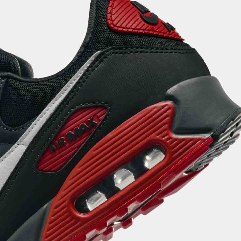 Up close, rear view of the Nike Men's Nike Air Max 90.