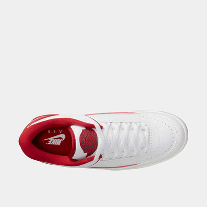 Top view of Men's Jordan 2/3 Shoes.