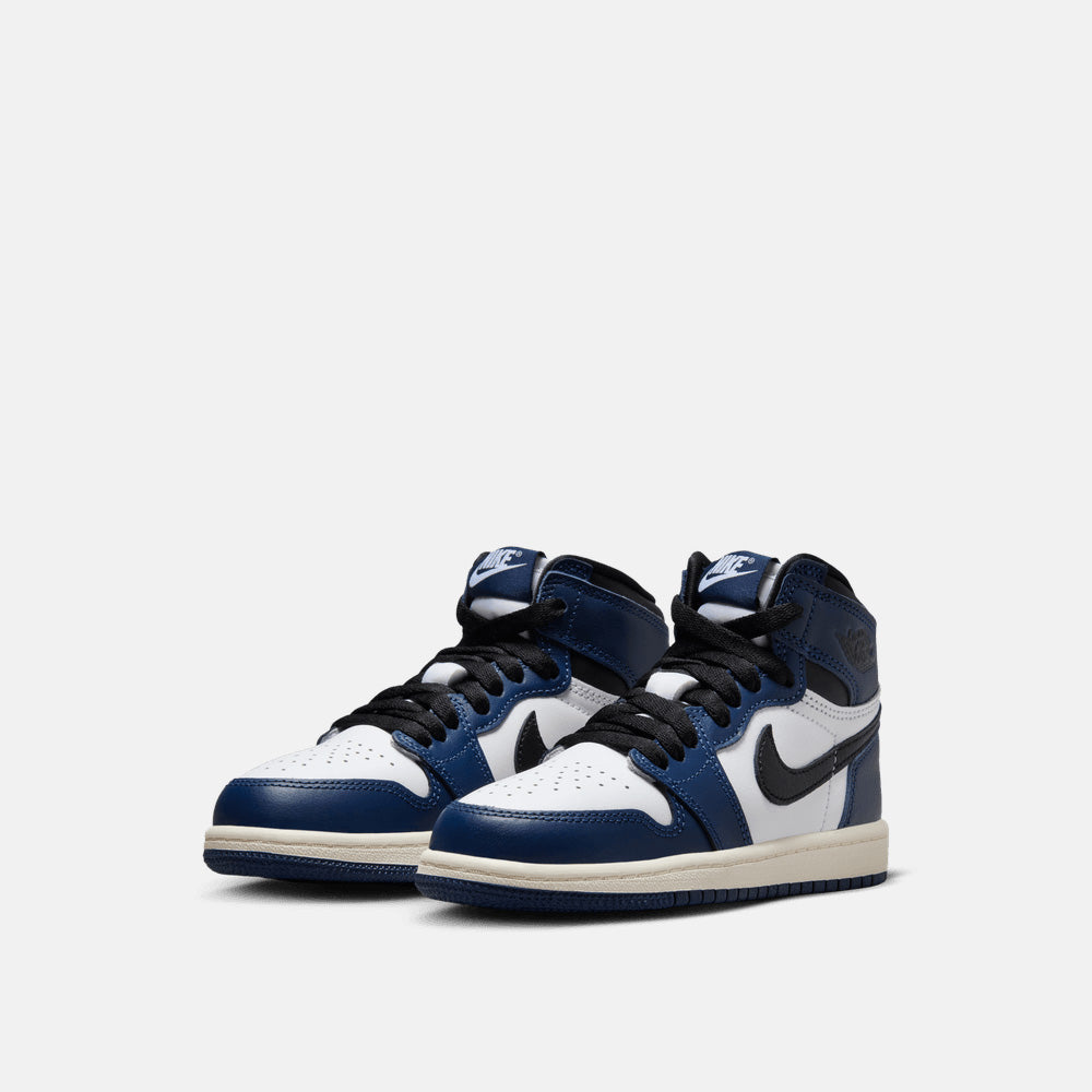 Front view of the Kids' Jordan 1 Retro High OG "Midnight Navy".