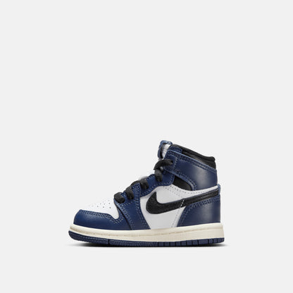 Side medial view of the Toddler Jordan 1 Retro High OG "Midnight Navy".