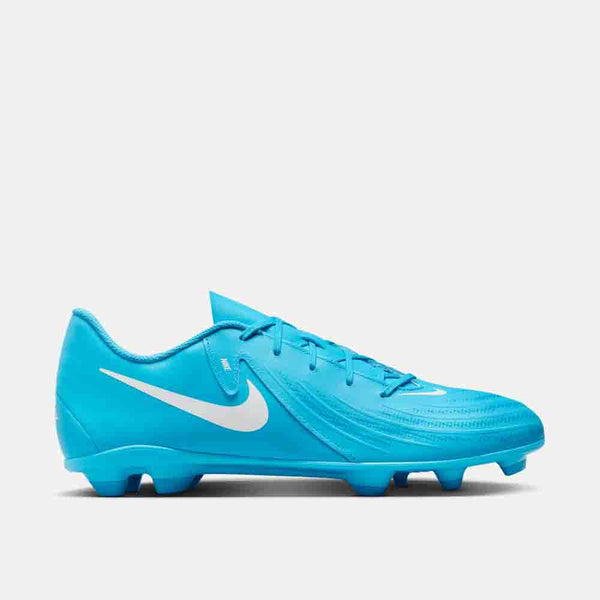 Side view of the Nike Phantom GX 2 Club Soccer Cleats.
