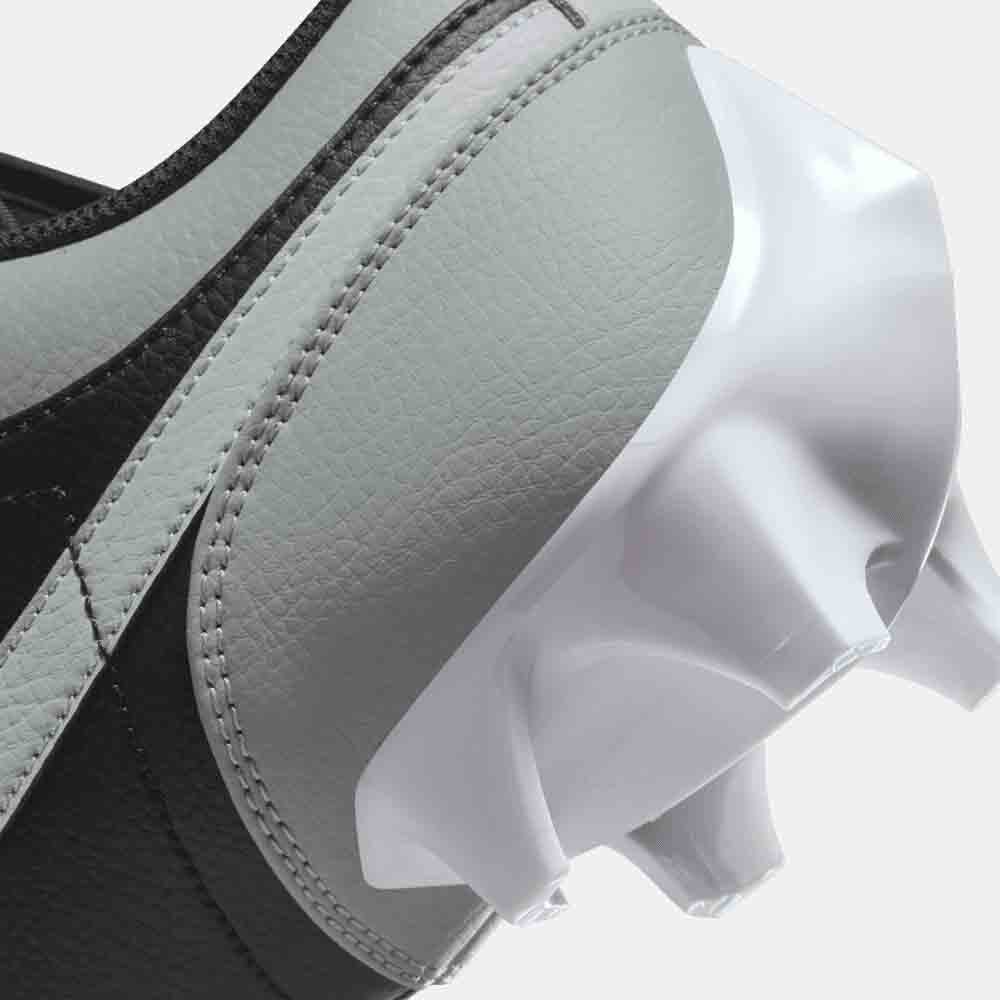 Up close, rear view of the Men's Jordan 1 Low TD Football Cleats.