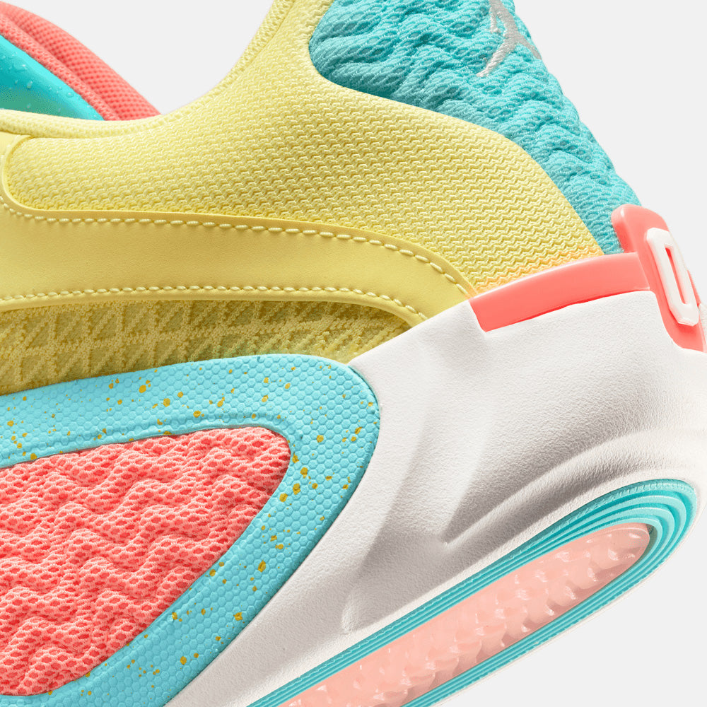 Up close, rear view of the Jordan Tatum 2 "Lemonade".