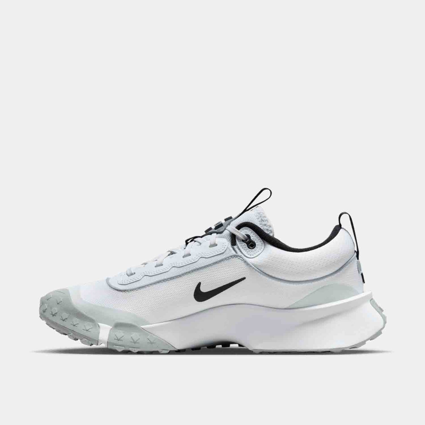 Side medial view of Men's Nike Air Diamond Varsity Turf Baseball Shoes.