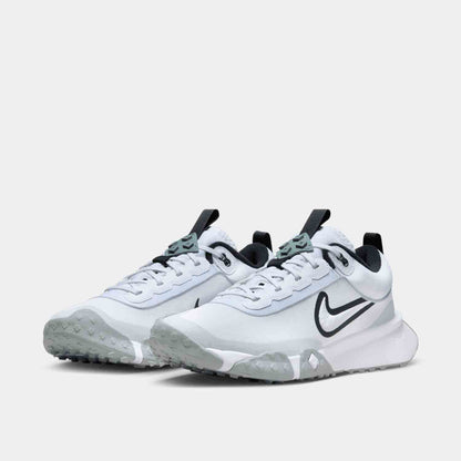 Front view of Men's Nike Air Diamond Varsity Turf Baseball Shoes.