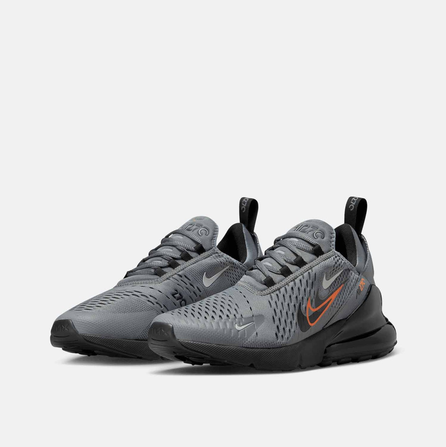 Front view of Men's Nike Air Max 270.