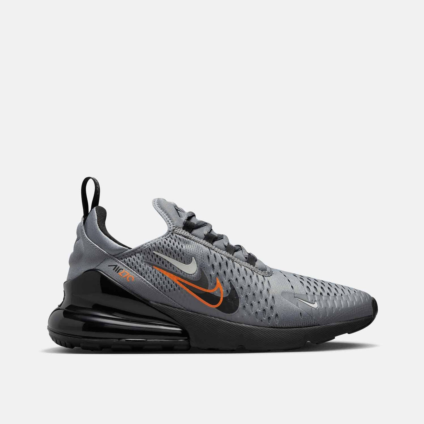 Side view of Men's Nike Air Max 270.