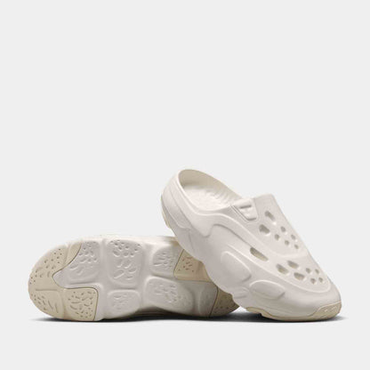 Front view of Men's Jordan Roam Slides.