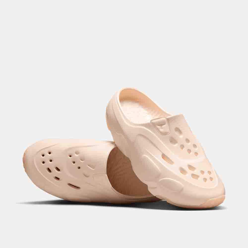 Front view of the Jordan Roam Slides.