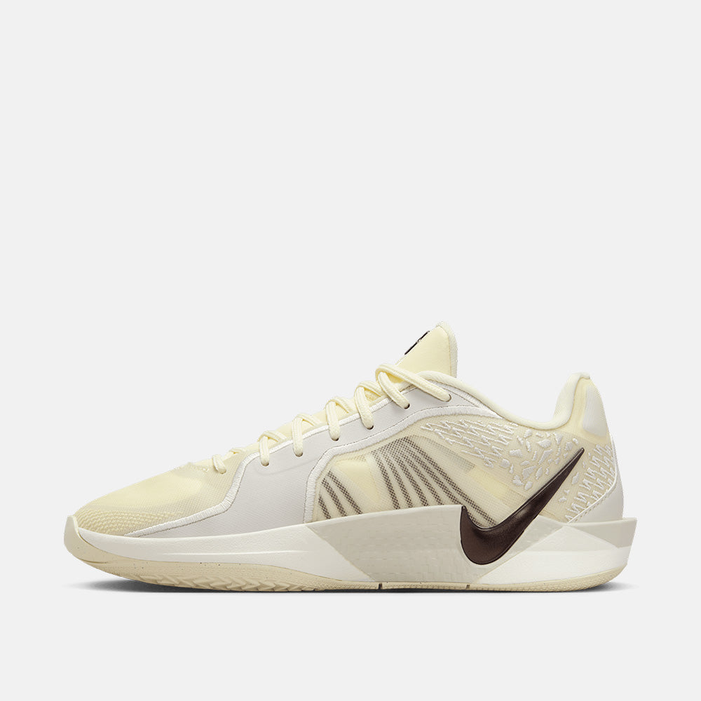 Side medial view of the Nike Sabrina 2 "Relentless".