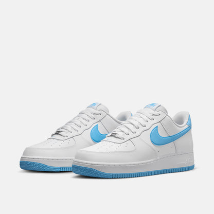 Front view of the Men's Nike Air Force 1 '07.