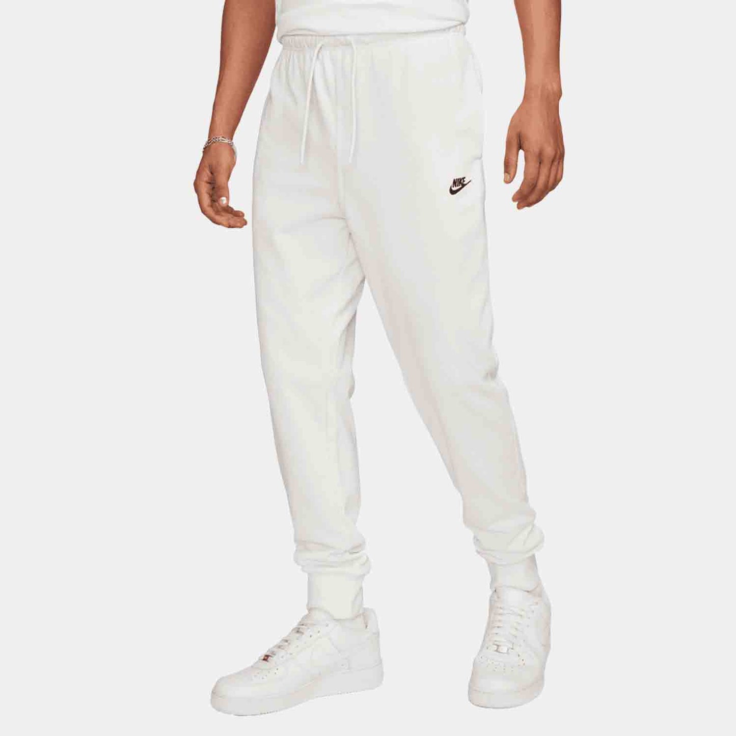 Front view of the Nike Men's Club Fleece Joggers.