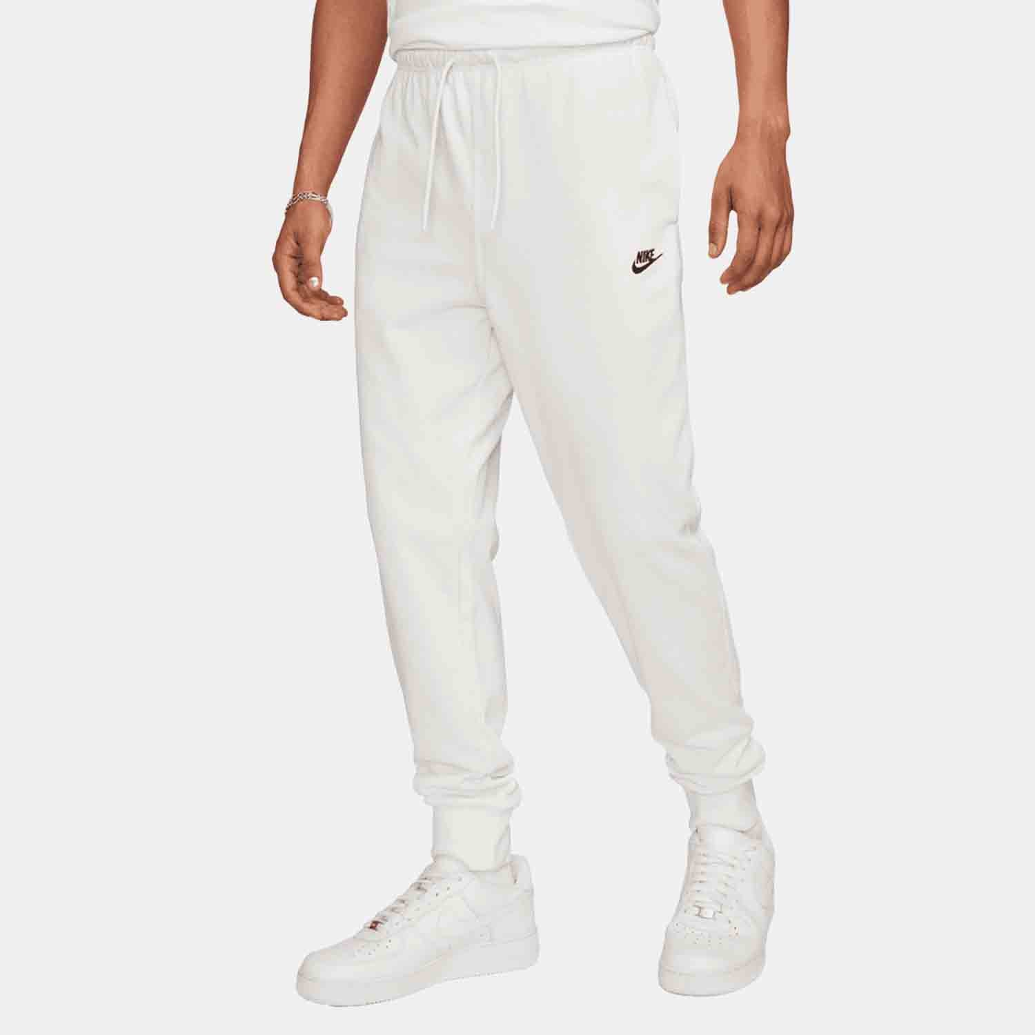 Front view of the Nike Men's Club Fleece Joggers.
