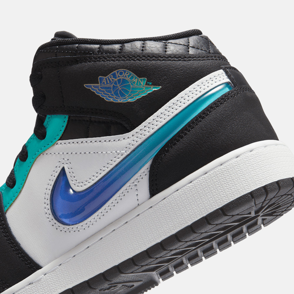 Up close, rear view of the Kids' Air Jordan 1 Mid SE.