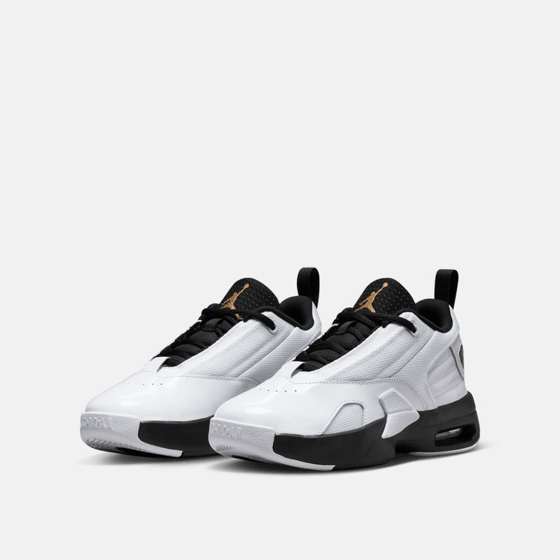 Sepatu Basket Jordan Air Max Aura White NIKE Men Basketball Jordan