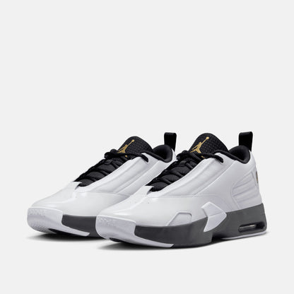 Front view of the Jordan Max Aura 6.