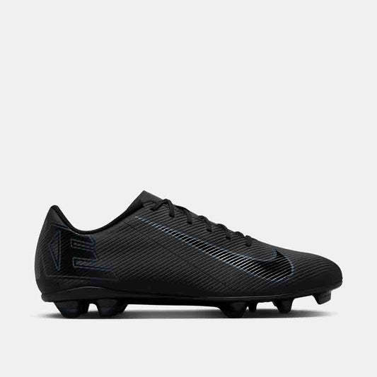 Side view of the Nike Mercurial Vapor 16 Club Soccer Cleats.