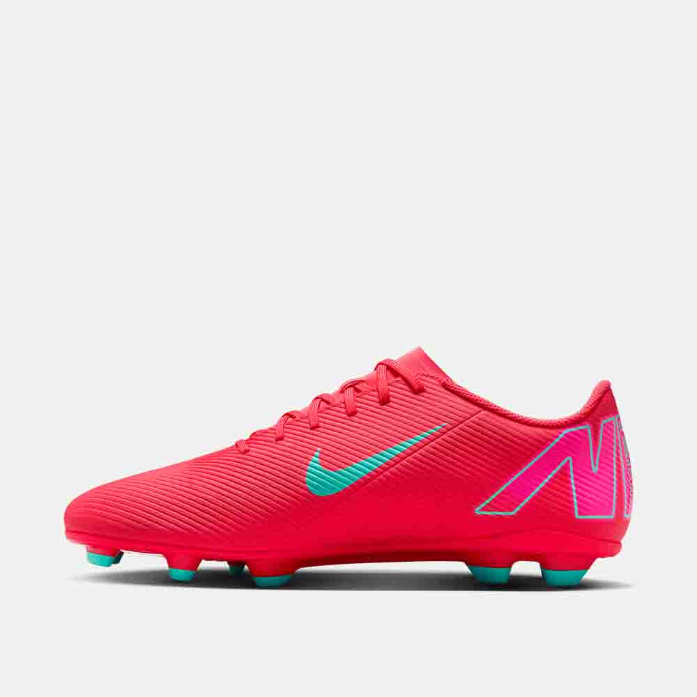 Side medial view of the Nike Mercurial Vapor 16 Club Soccer Cleats.