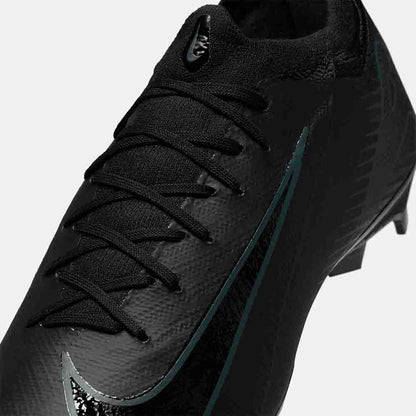 Up close, front view of the Nike Mercurial Vapor 16 Pro Soccer Cleats.