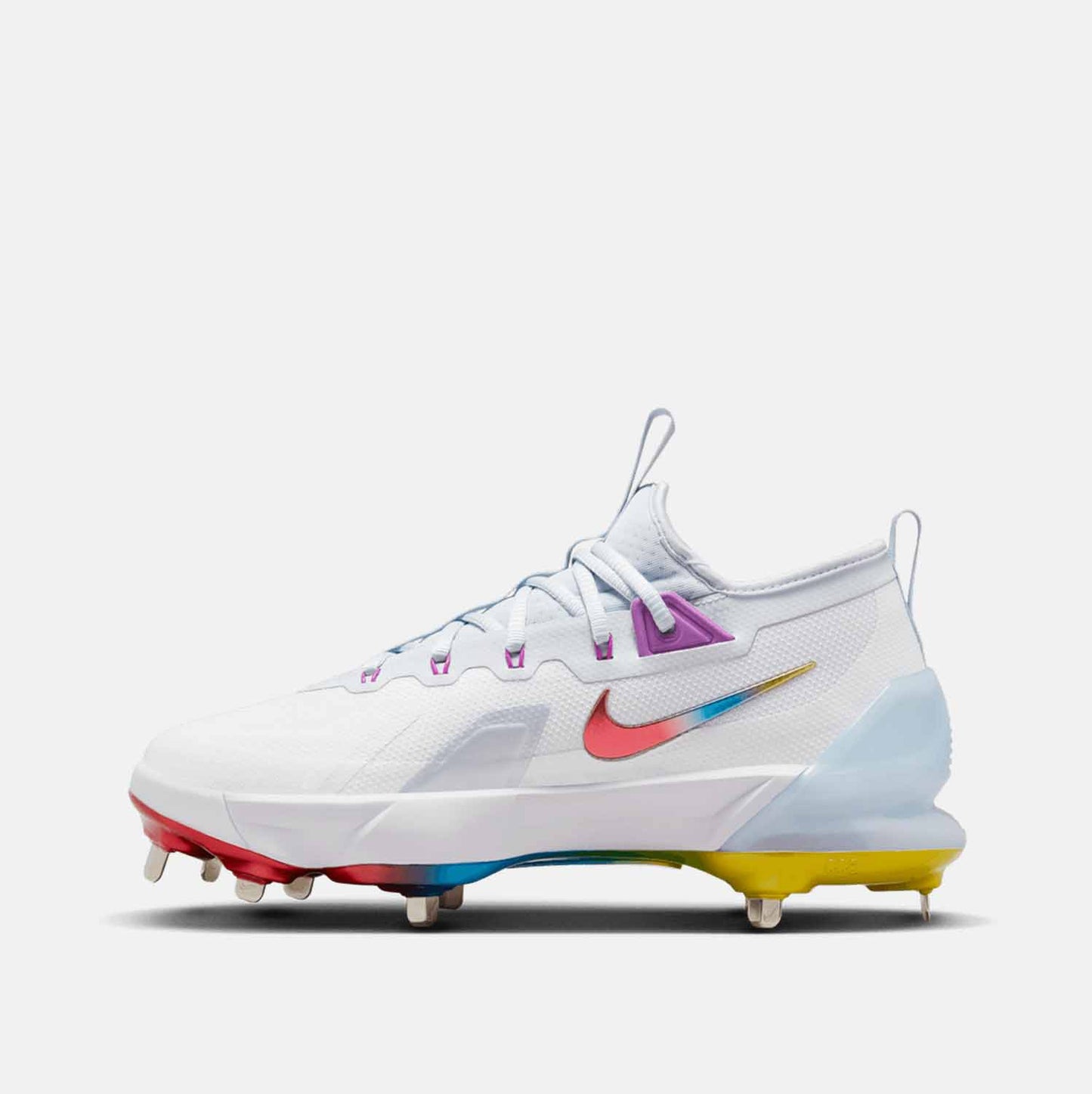 Side medial view of Nike Men's Force Zoom Trout 9 Elite Baseball Cleats.