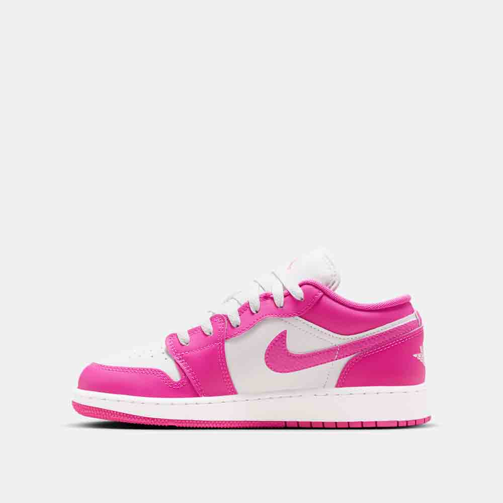 Side medial view of the Kids' Air Jordan 1 Low.