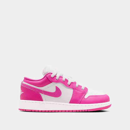 Side view of the Kids' Air Jordan 1 Low.