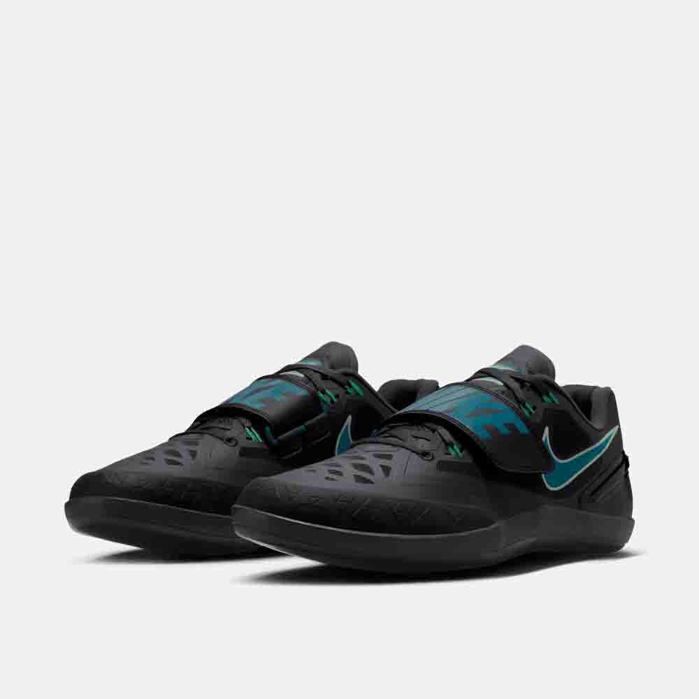 Front view of the Nike Zoom Rotational 6 Throwing Shoes.