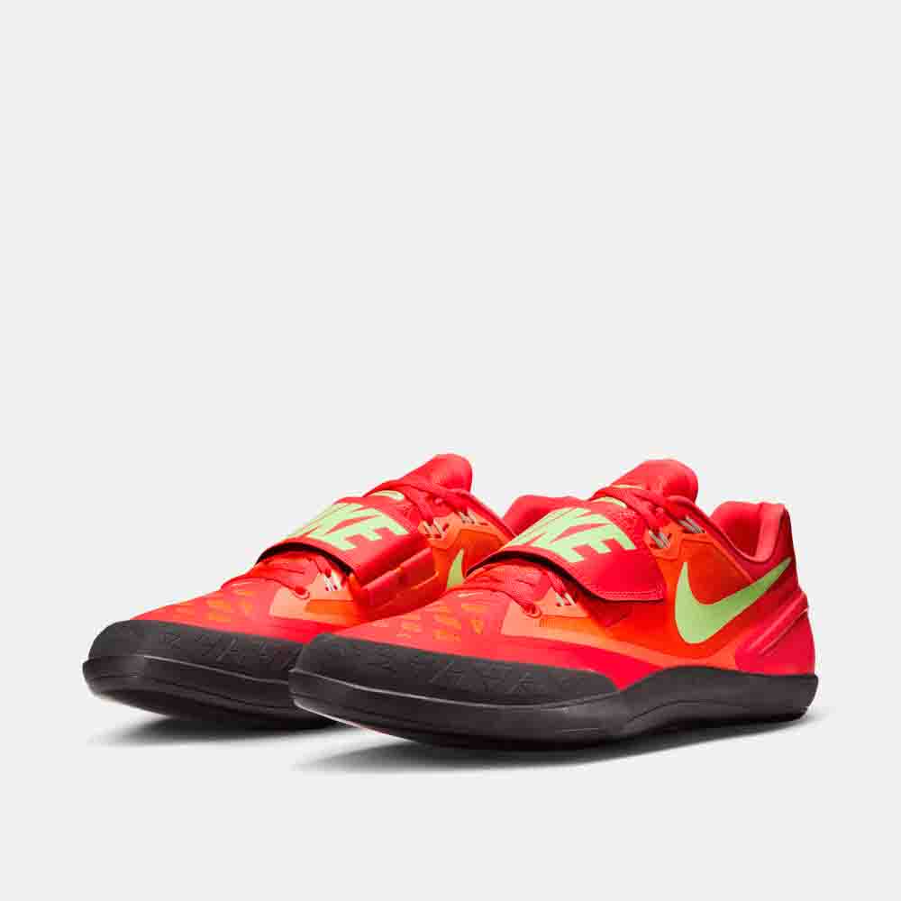 Front view of the Nike Zoom Rotational 6 Throwing Shoes.