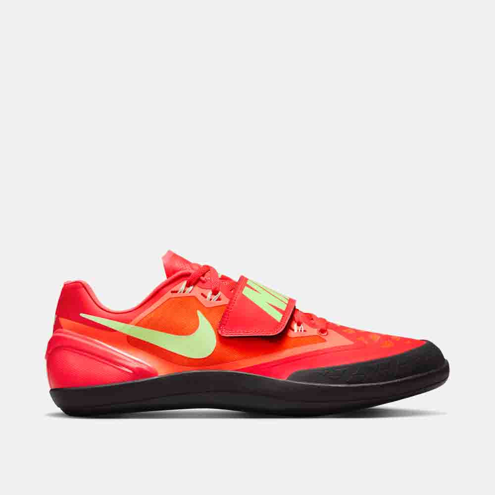 Side view of the Nike Zoom Rotational 6 Throwing Shoes.
