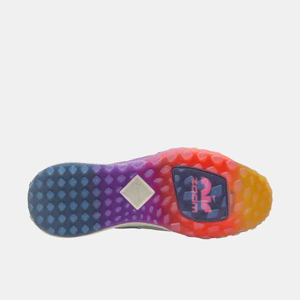 Bottom view of the Men's Nike Diamond Elite Turf Baseball Shoes.
