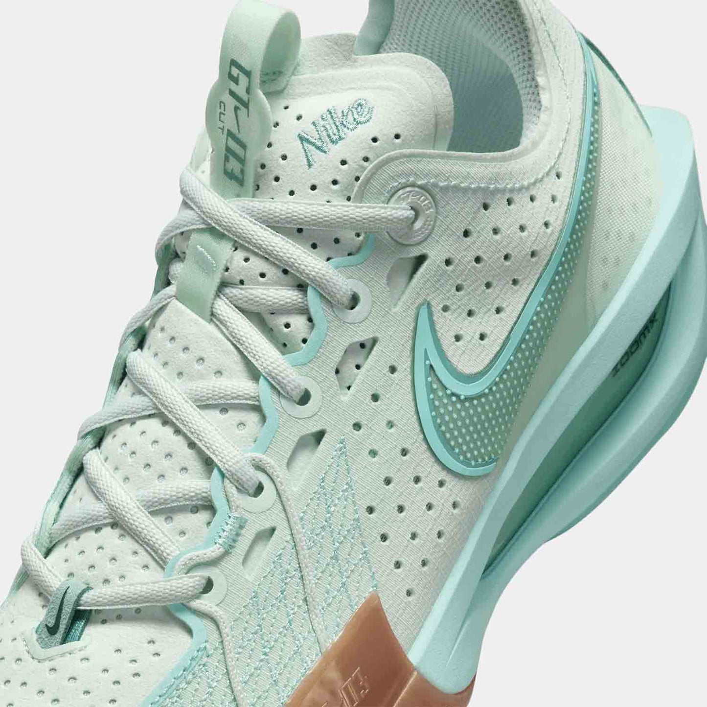 Women's G.T. Cut 3