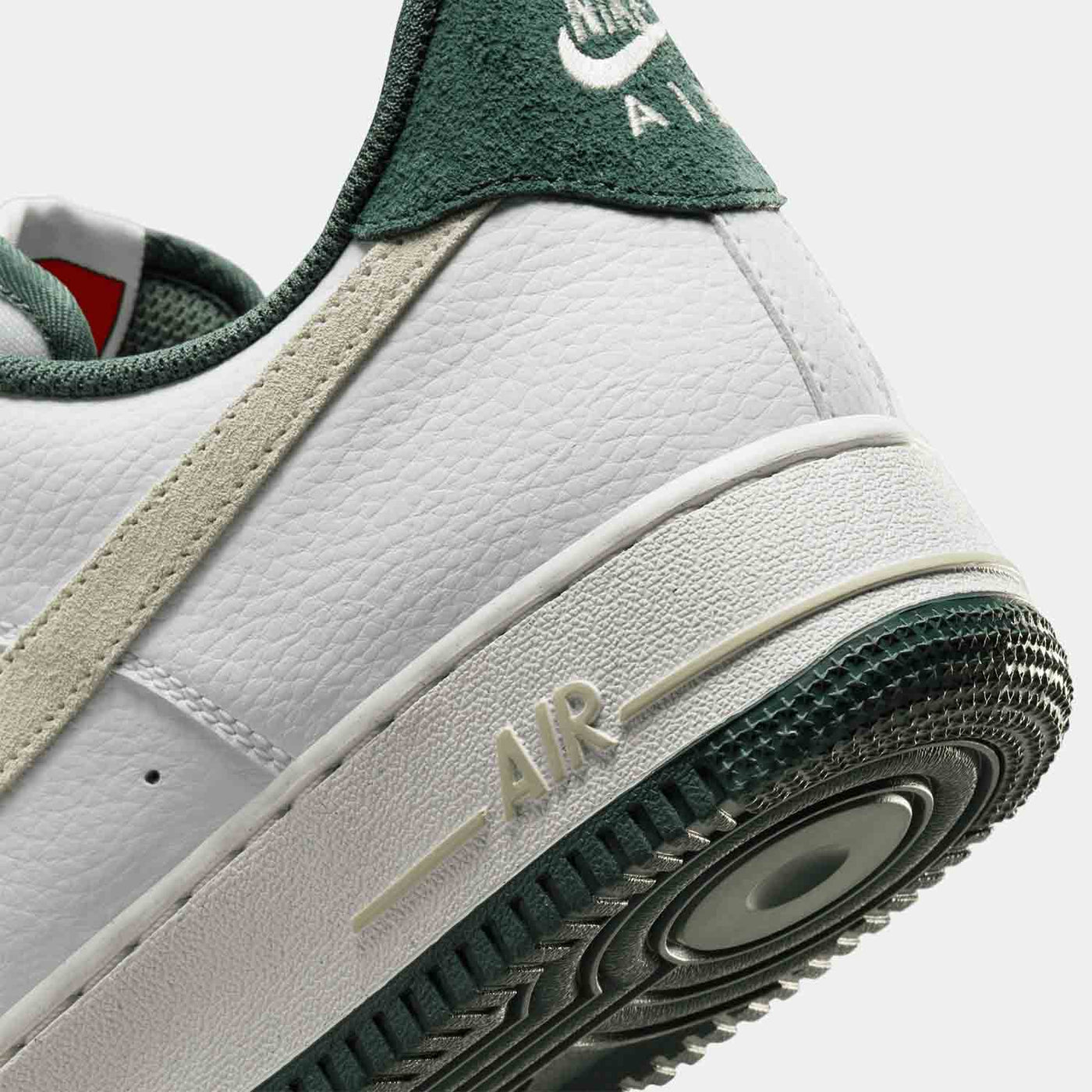 NIKE Air Force 1 ホワイト/グリーン/バーガンディ/ネイビー Nike Men's Air Force 1 '07