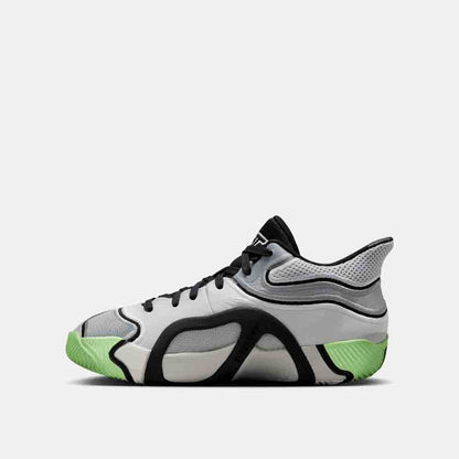 Side medial view of the Kids' Jordan Tatum 3.