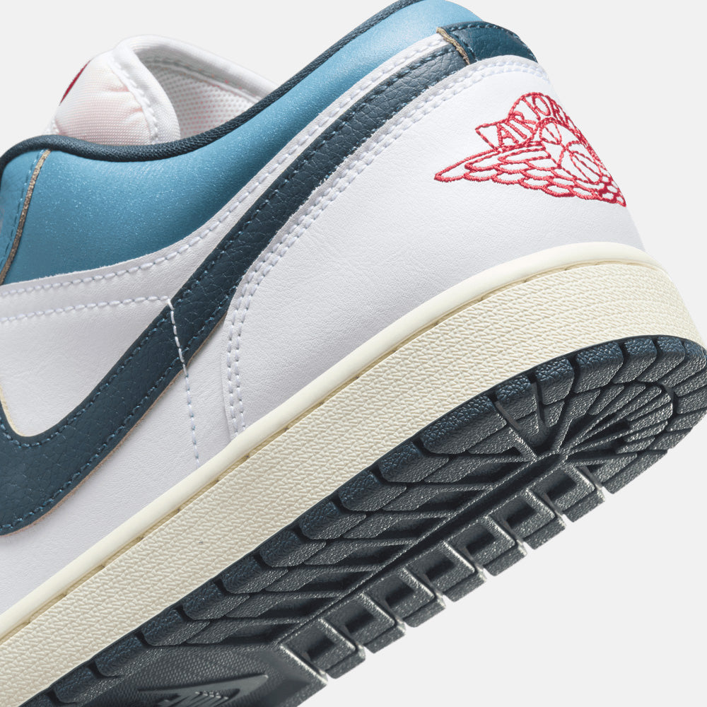 Men's Air Jordan 1 Low SE – SV SPORTS