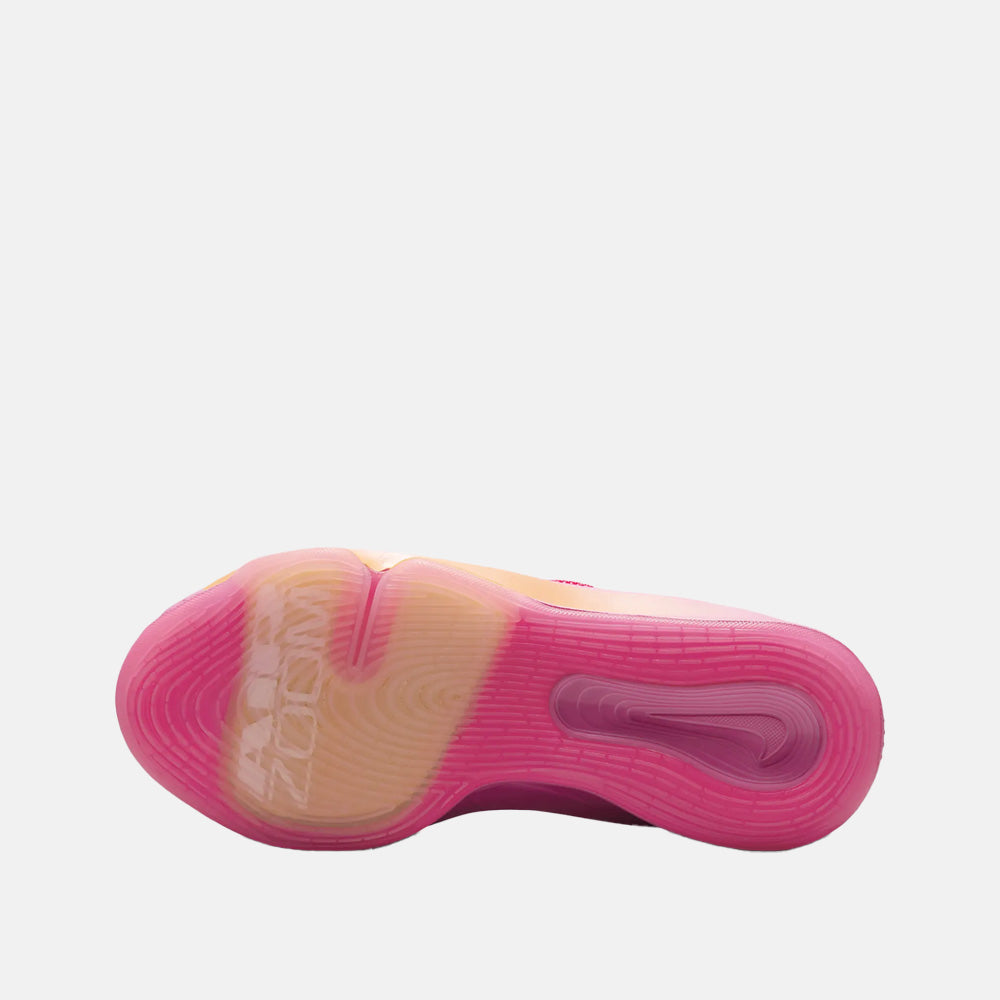 Bottom view of the Nike Women's G.T. Hustle 3.