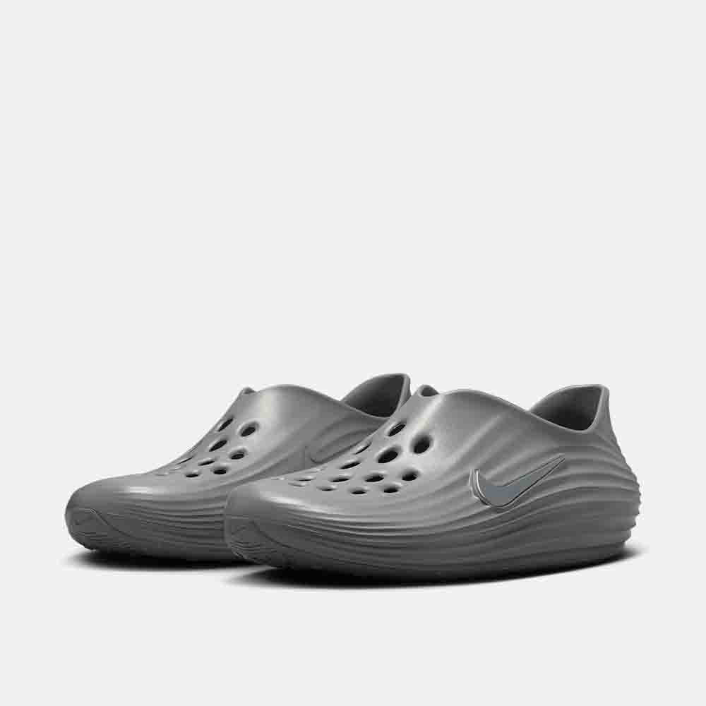 Front view of the Men's Nike ReactX Rejuven8.