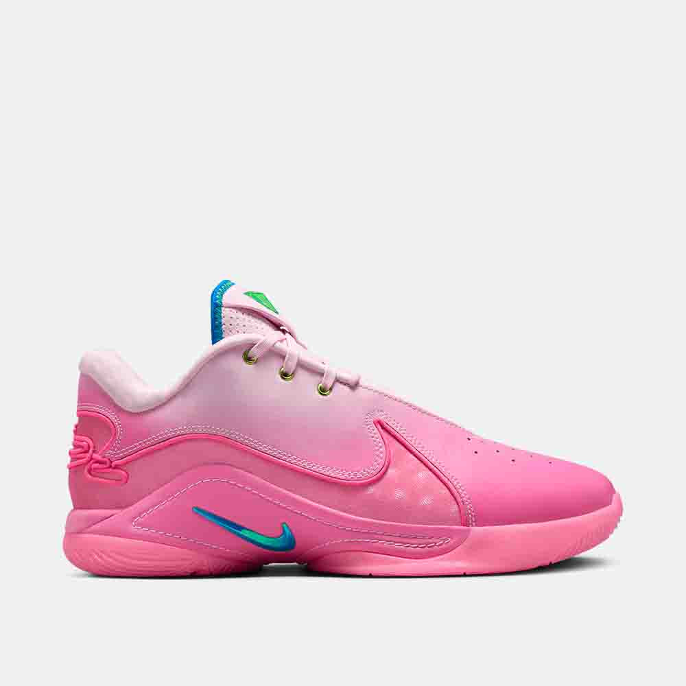 Side view of the Nike LeBron XXII SN.
