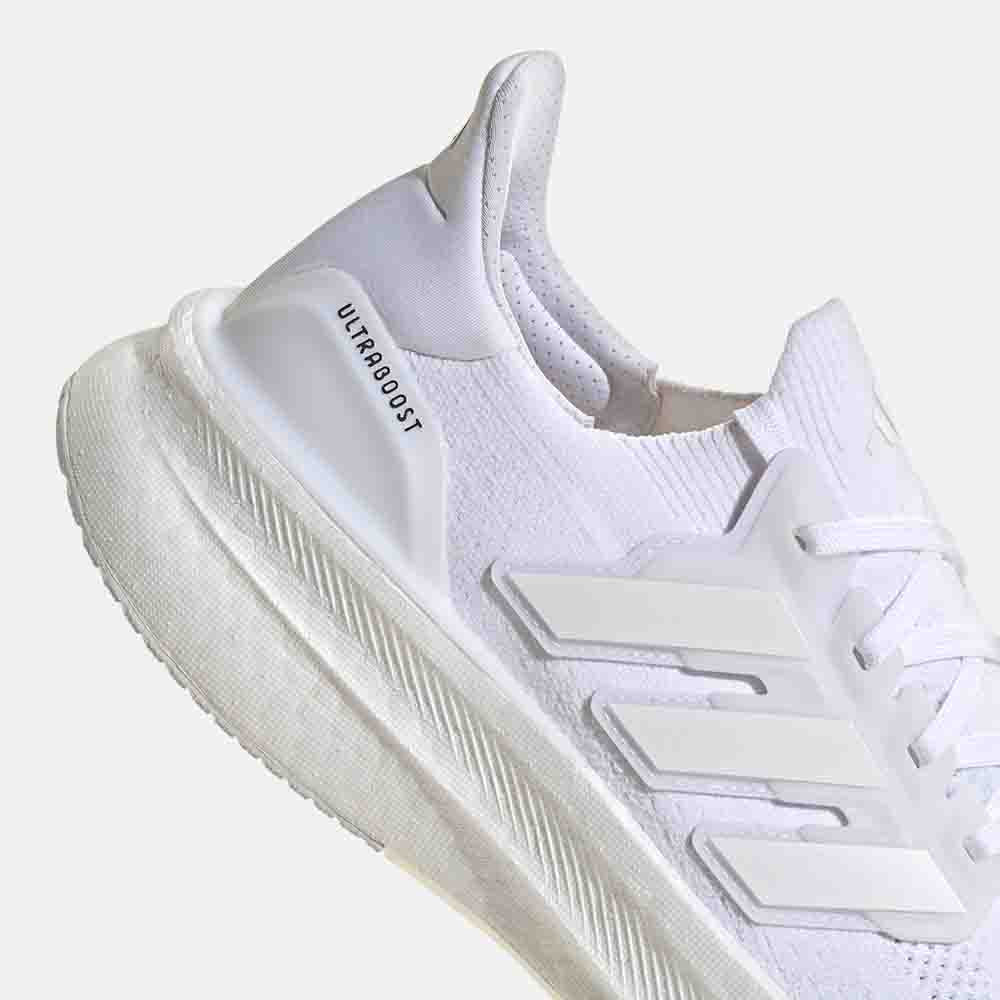 Up close, rear view of the Adidas Men's Ultraboost 5 Running Shoes.
