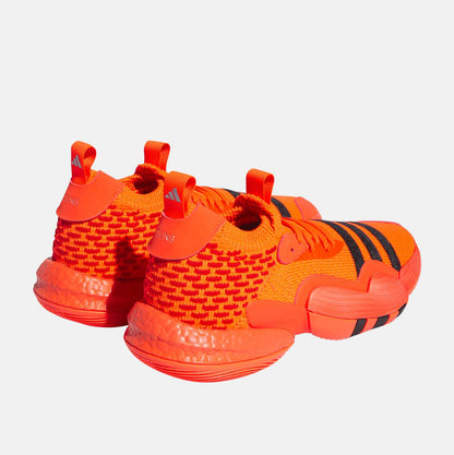 Rear view of Men's Adidas Trae Young 2 Low.