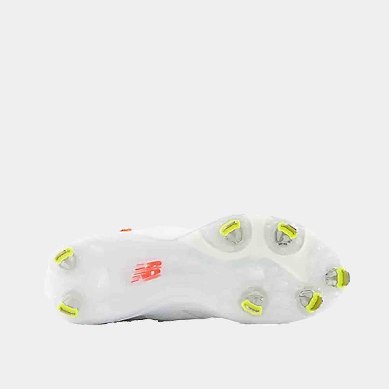 Bottom view of Men's New Balance FuelCell Lindor 2 Summer Storm Baseball Cleats.