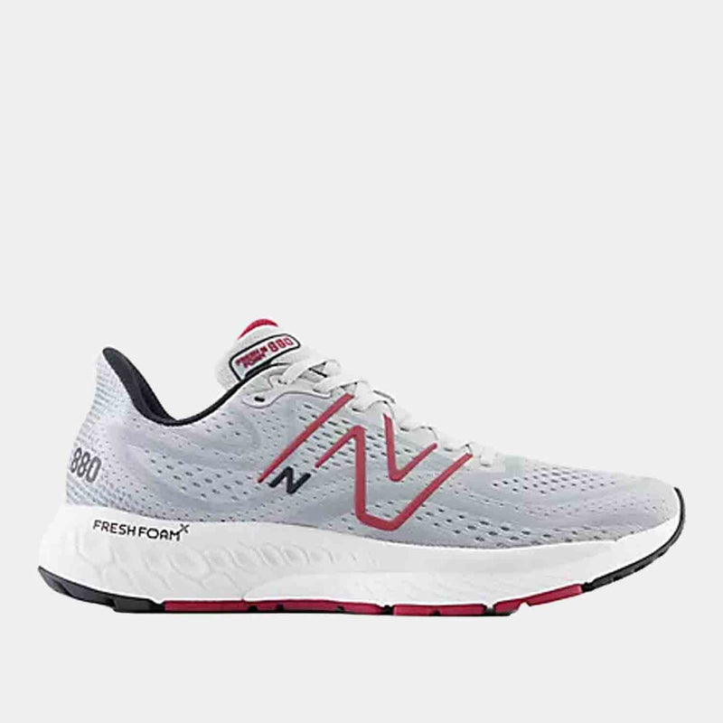 Side view of the Men's New Balance Fresh Foam X 880v13 Running Shoes.