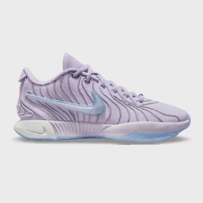 Lebron XXI "Easter"