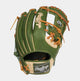 Green/Tan