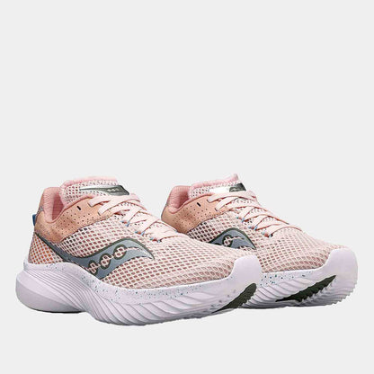Front view of Women's Saucony Kinvara 14 Running Shoes.