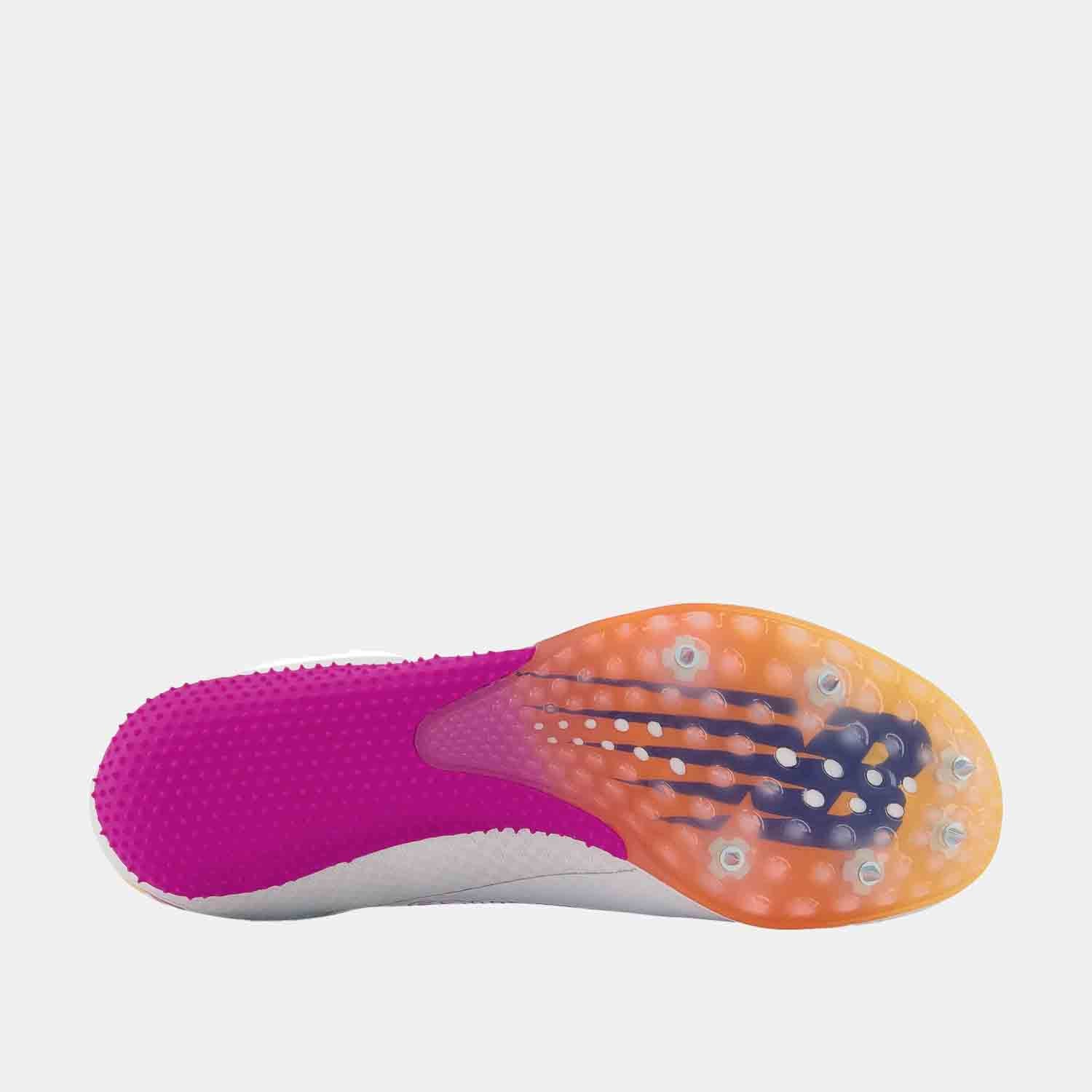 Bottom view of the New Balance SD100v4 Sprint Spikes.