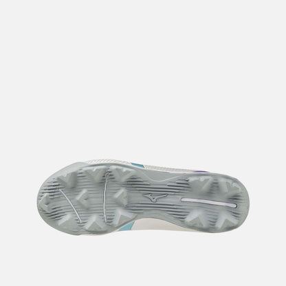 Bottom view of Mizuno Youth Girl's Wave Finch Lightrevo Molded Softball Cleats.