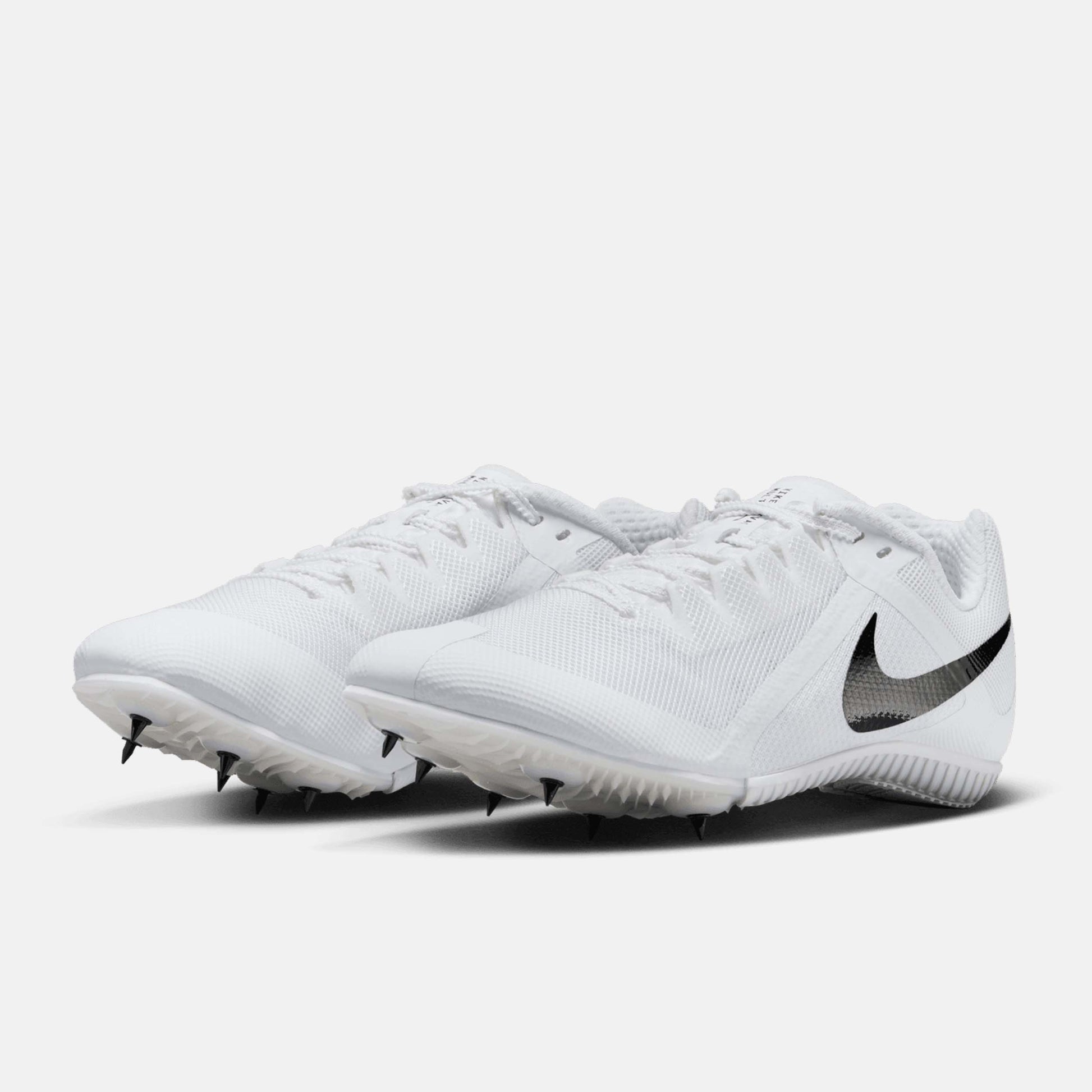 Front view of Nike Zoom Rival Multi-Event Spikes.